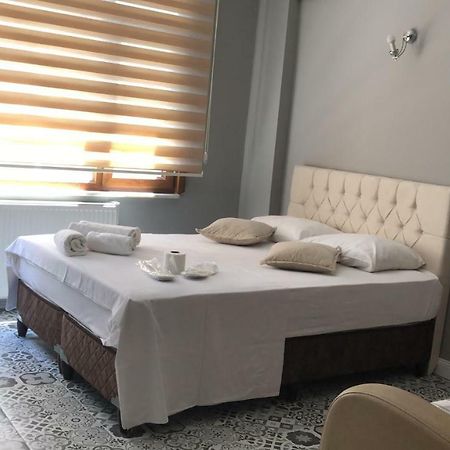 First Suite Taksim Istanbul Eksteriør bilde